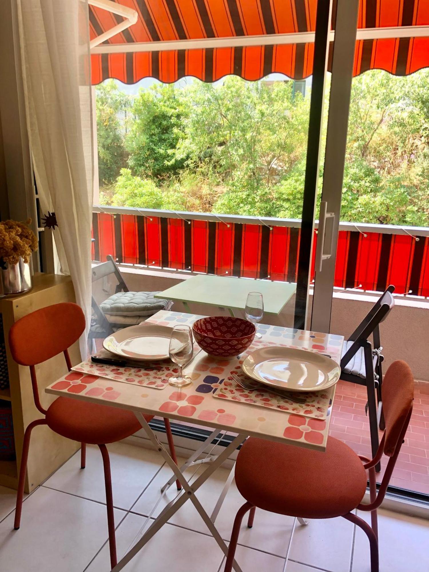Grand Studio A Hyeres Entre Mer Et Ville Екстериор снимка
